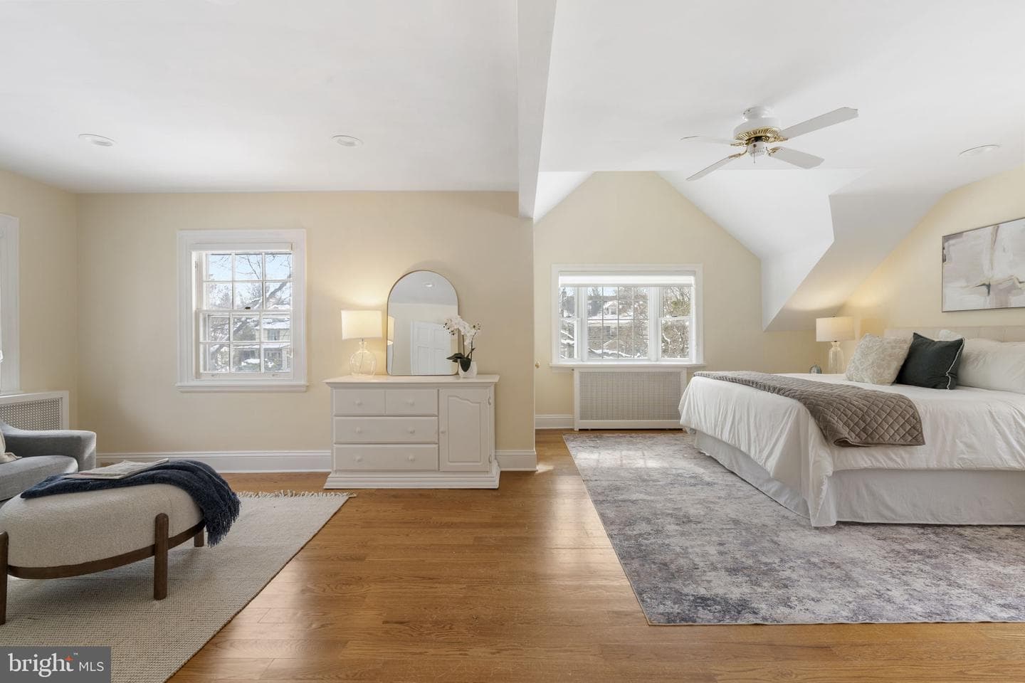 13 E Newfield Way photo 57