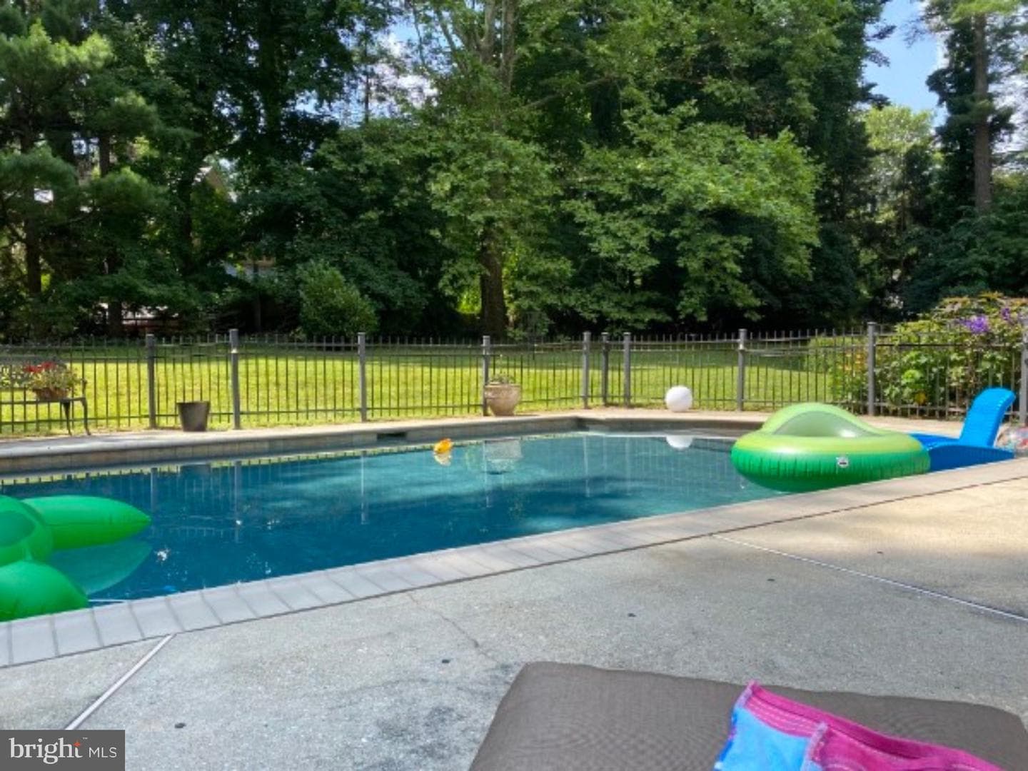 435 Garden Lane photo 62