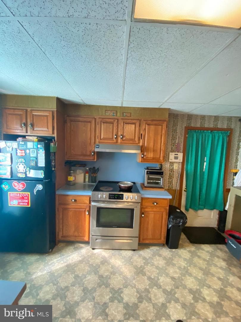 556 Beech Street photo 10
