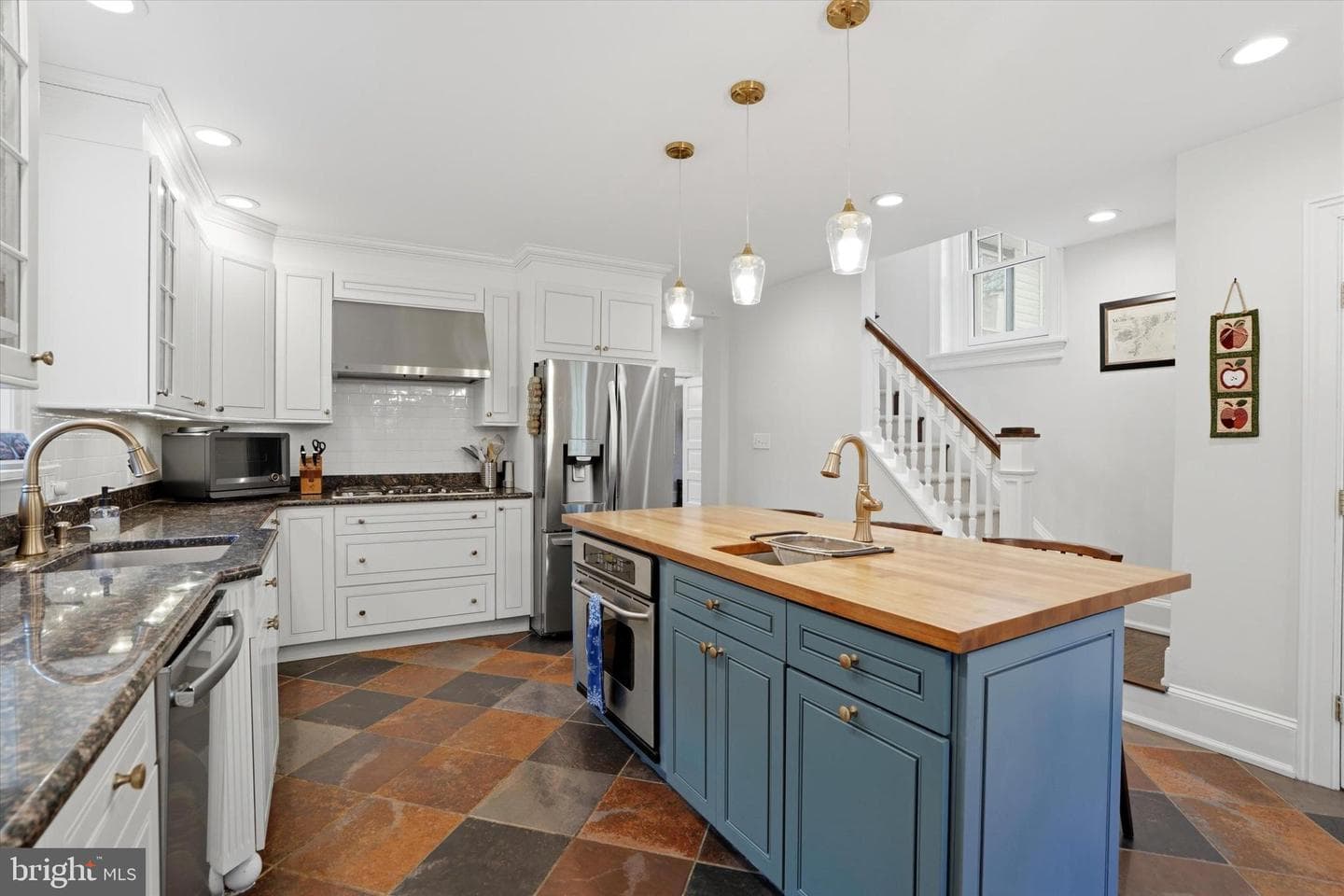 313 Berkeley Rd photo 18