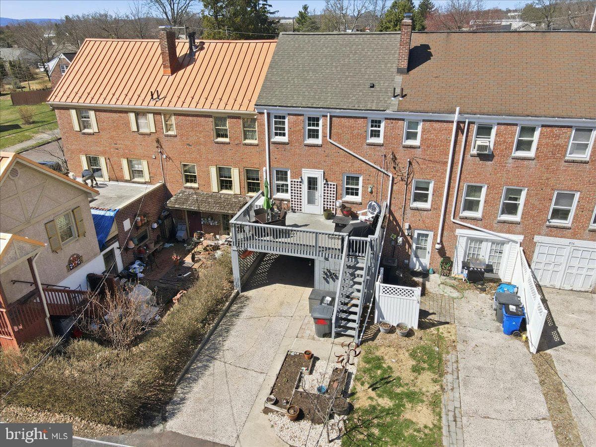 852 Feist Avenue photo 61
