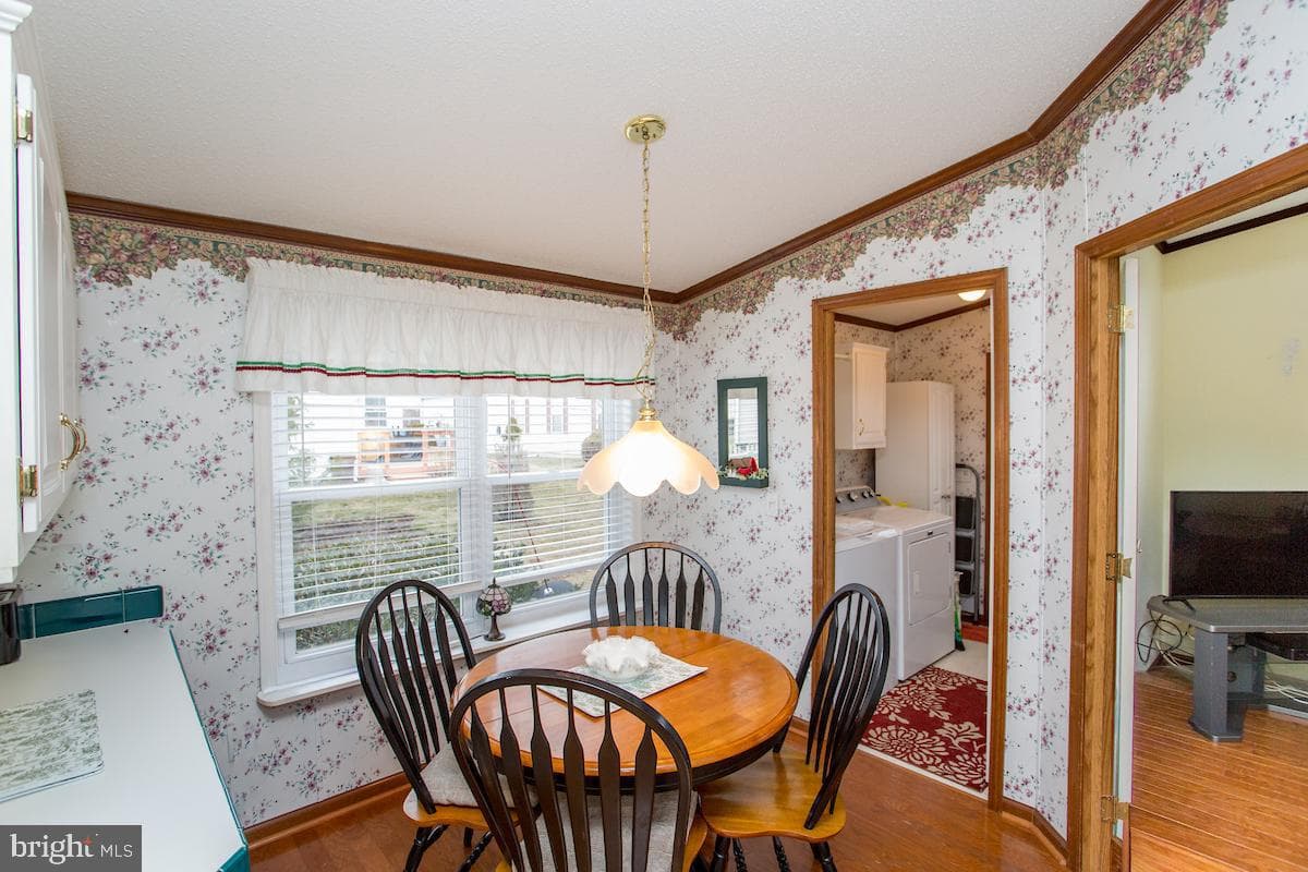 1113 Harvest Lane photo 13