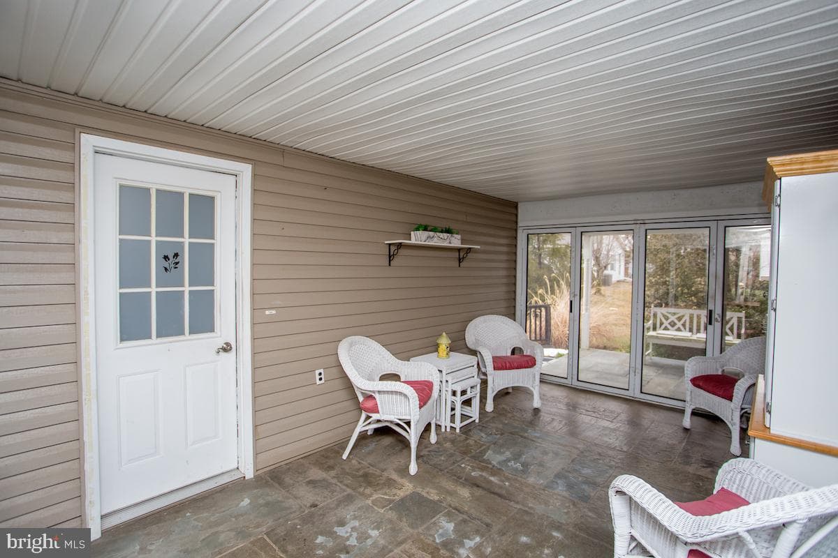 1113 Harvest Lane photo 24