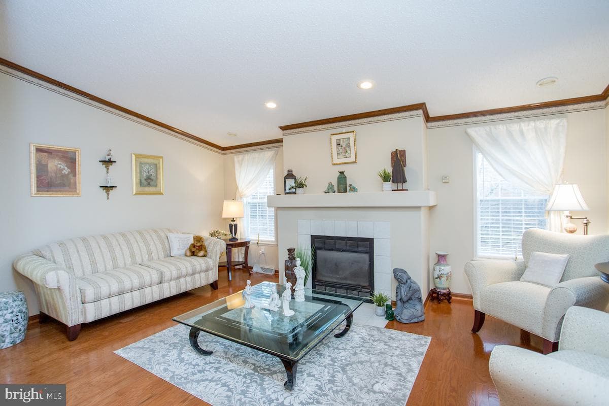 1113 Harvest Lane photo 6