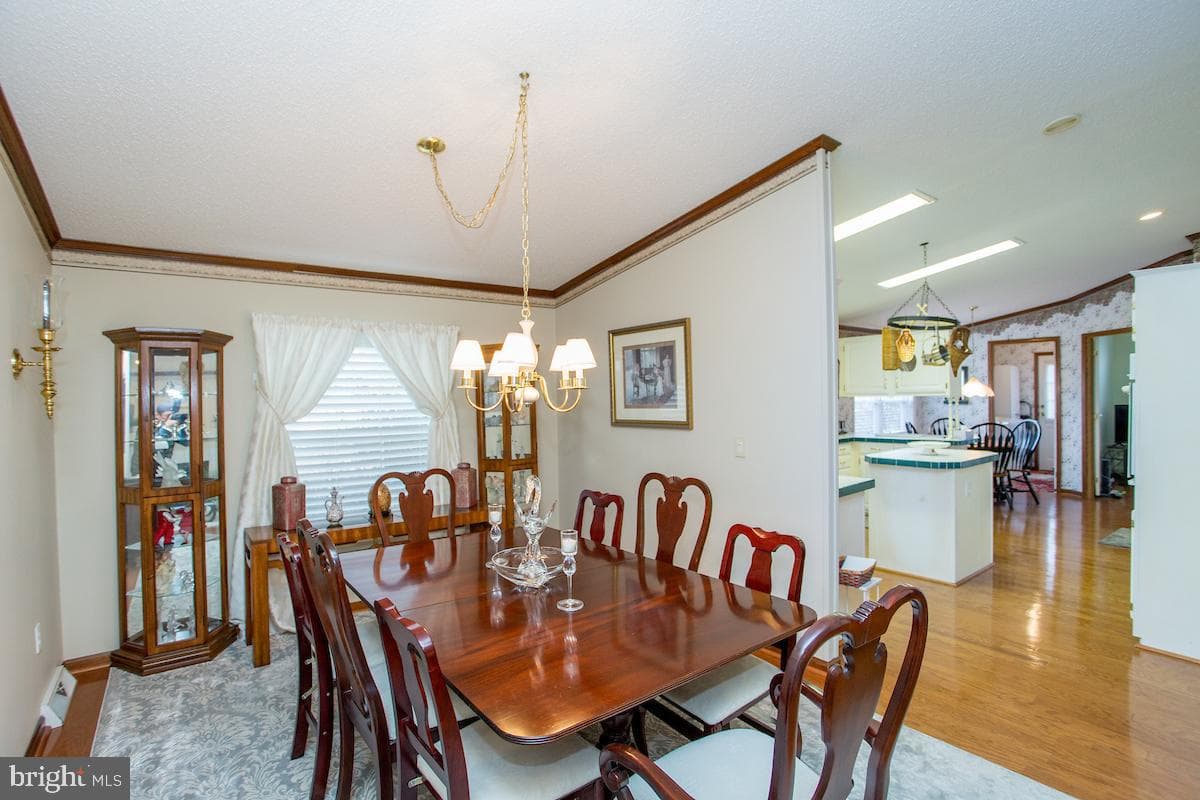 1113 Harvest Lane photo 8