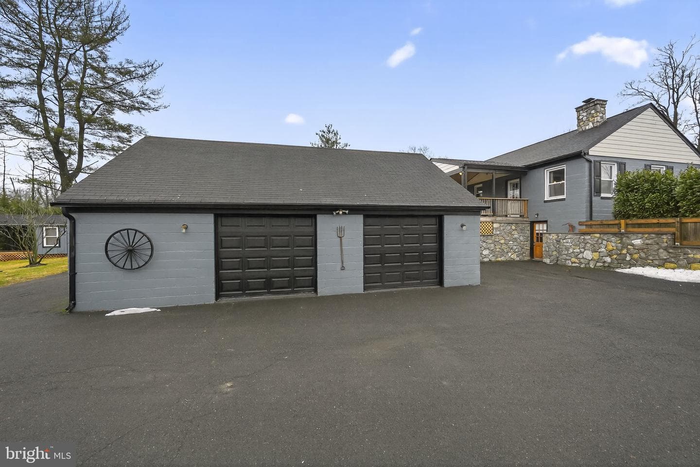221 Morris Road photo 4