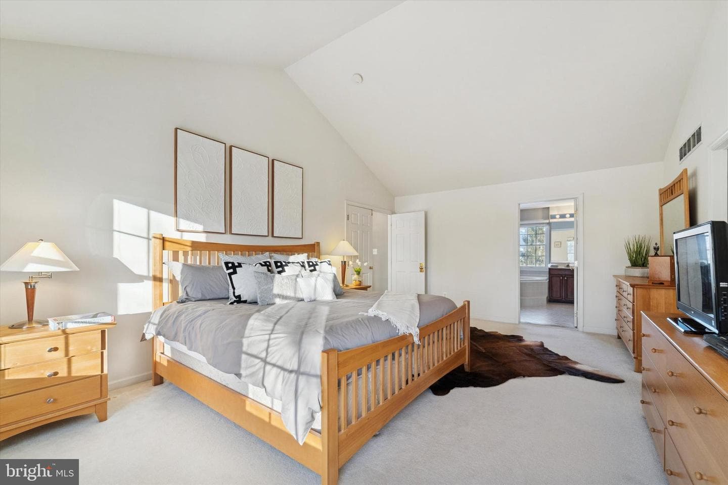 218 Hazeltine Circle photo 20