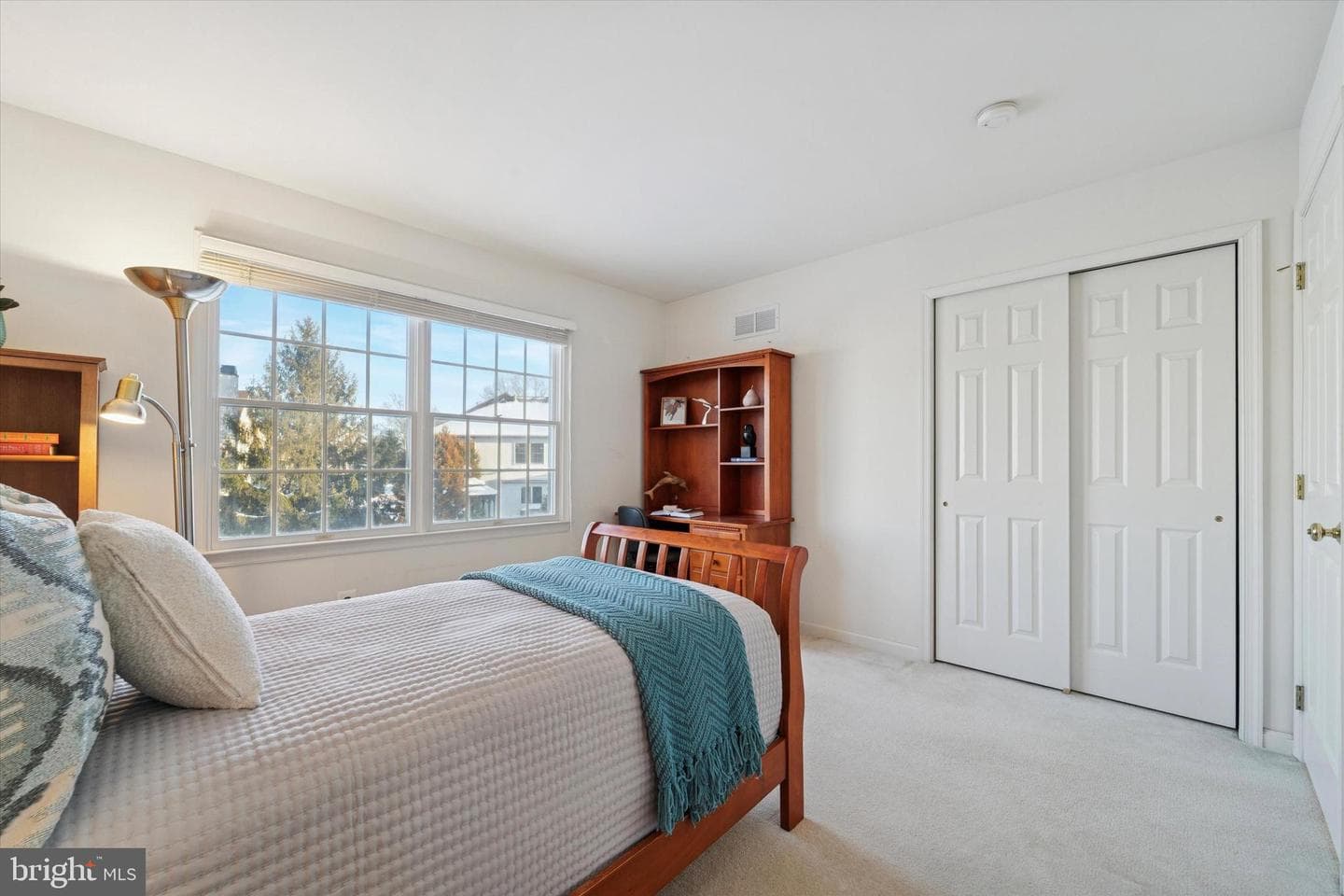218 Hazeltine Circle photo 29