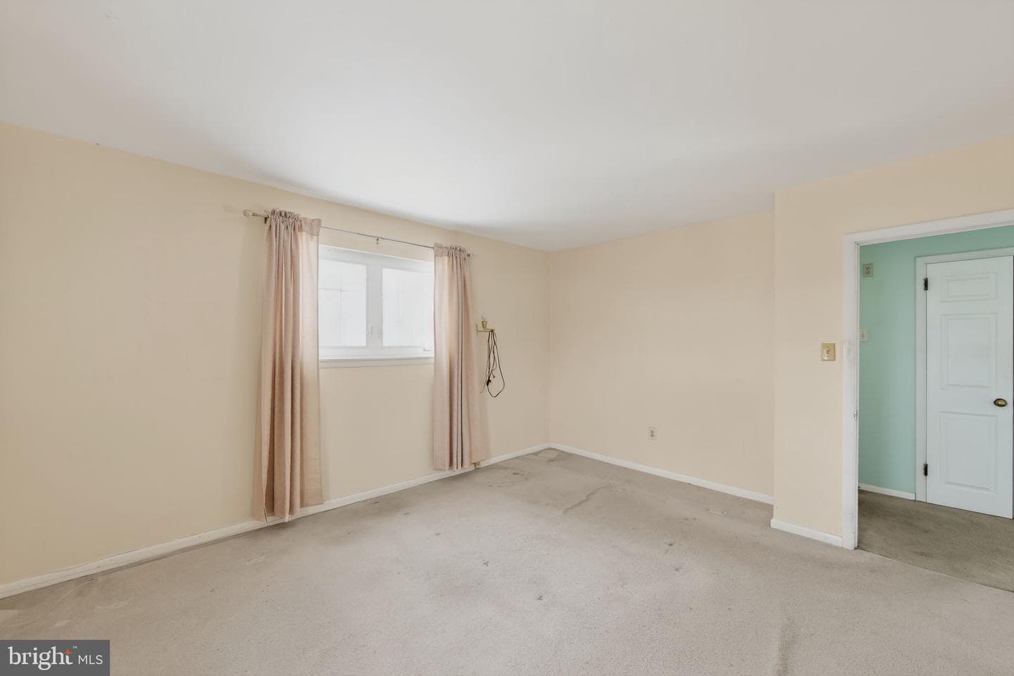270 Riverview Road photo 29