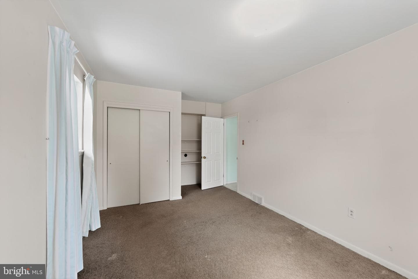 270 Riverview Road photo 31