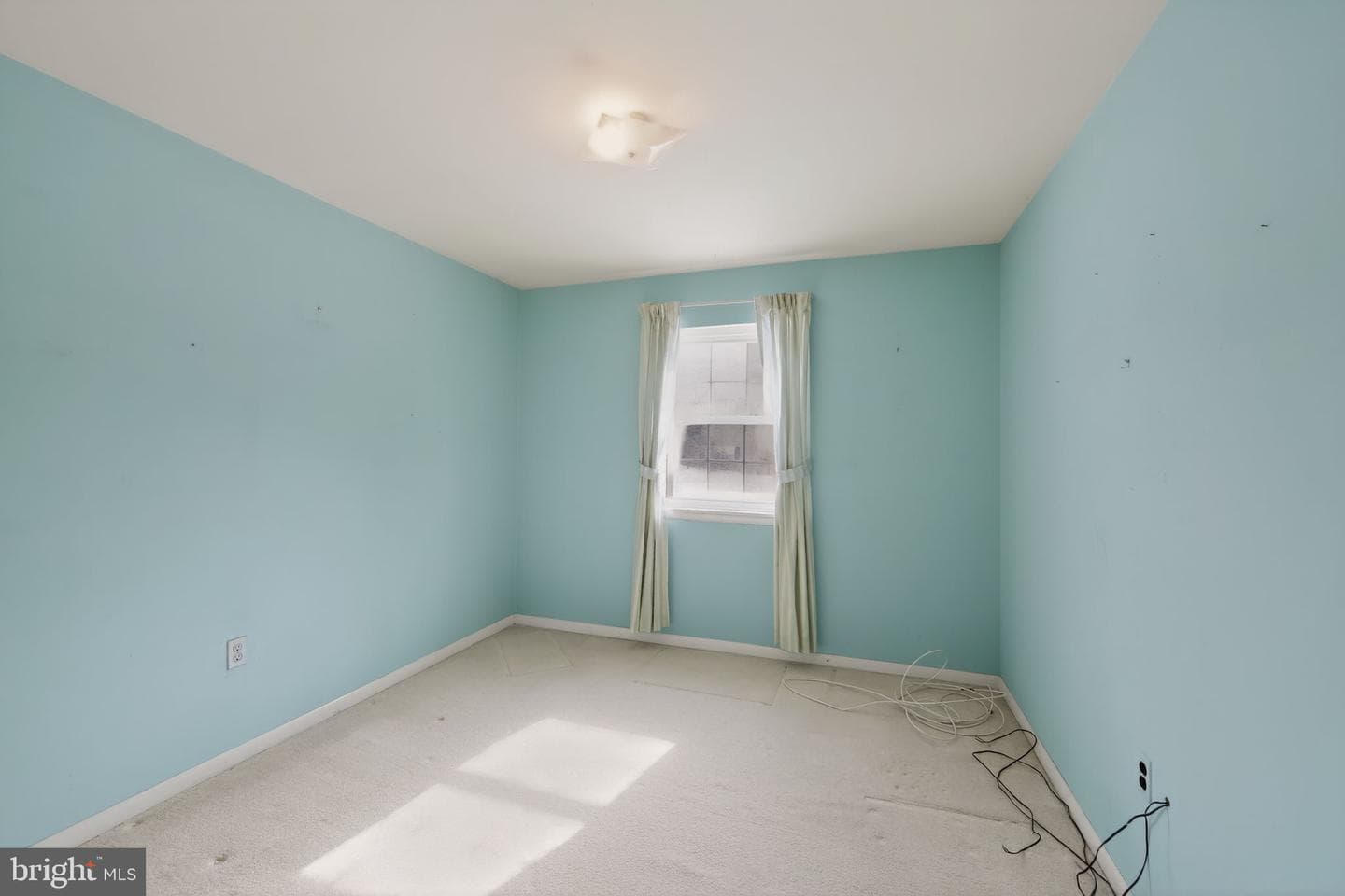 270 Riverview Road photo 32