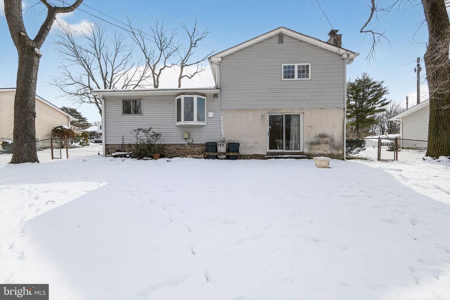 270 Riverview Road photo 4