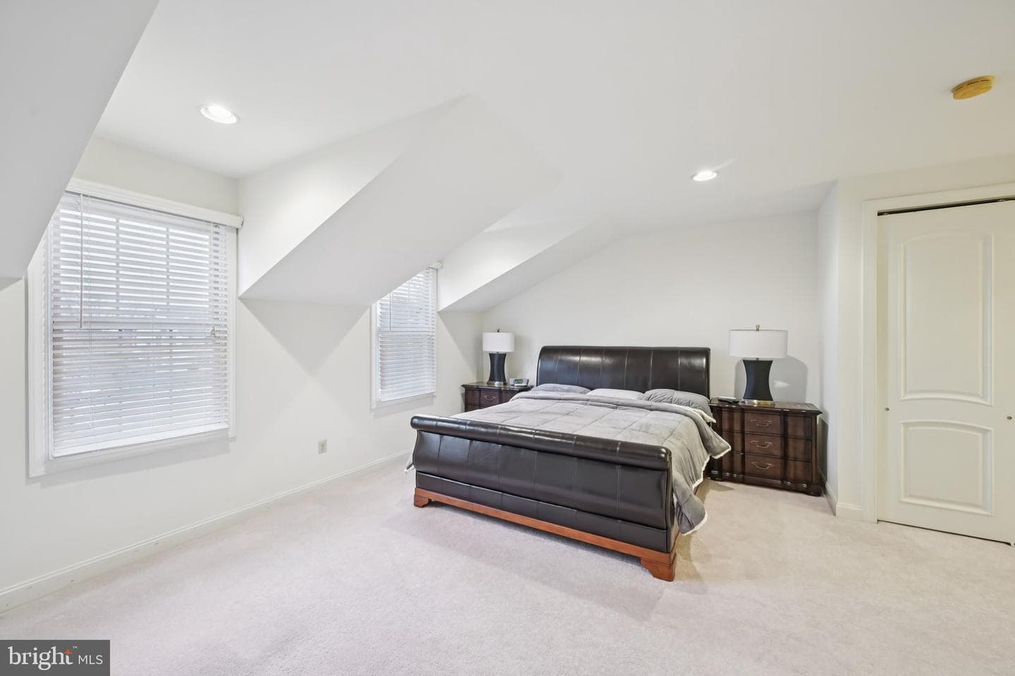 1635 Sloan Way photo 22