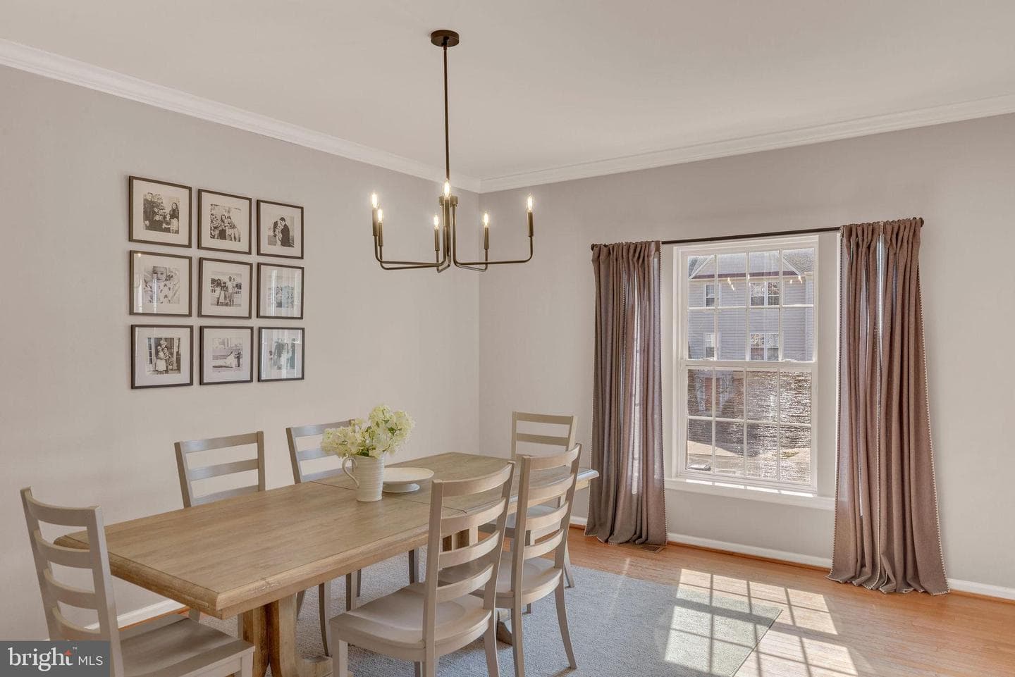 403 Devon Court photo 17