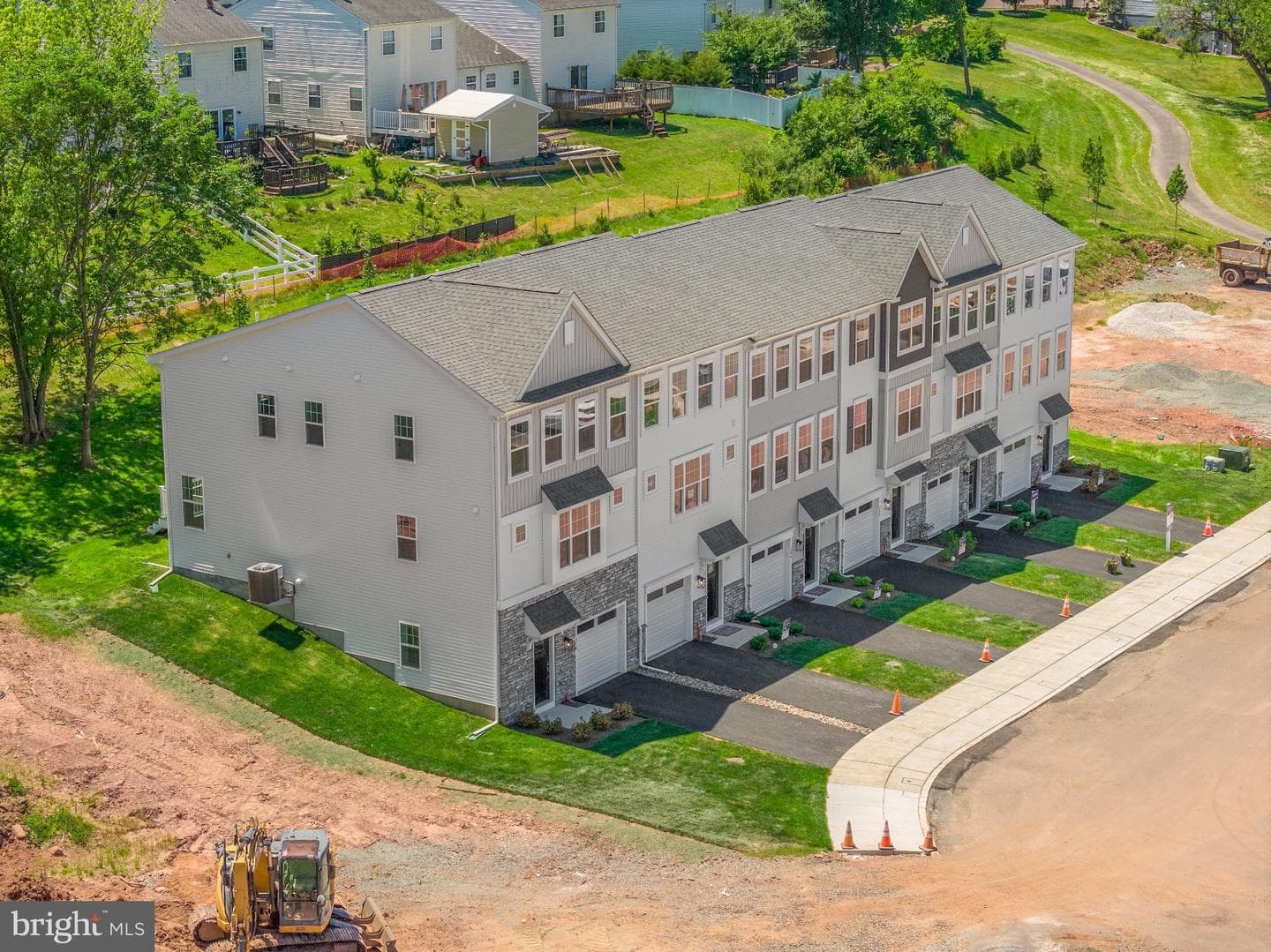300 East Sawyer Court