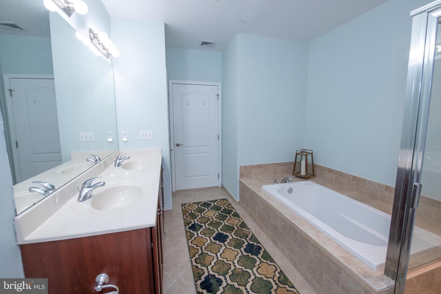 460 Carson Terrace photo 21