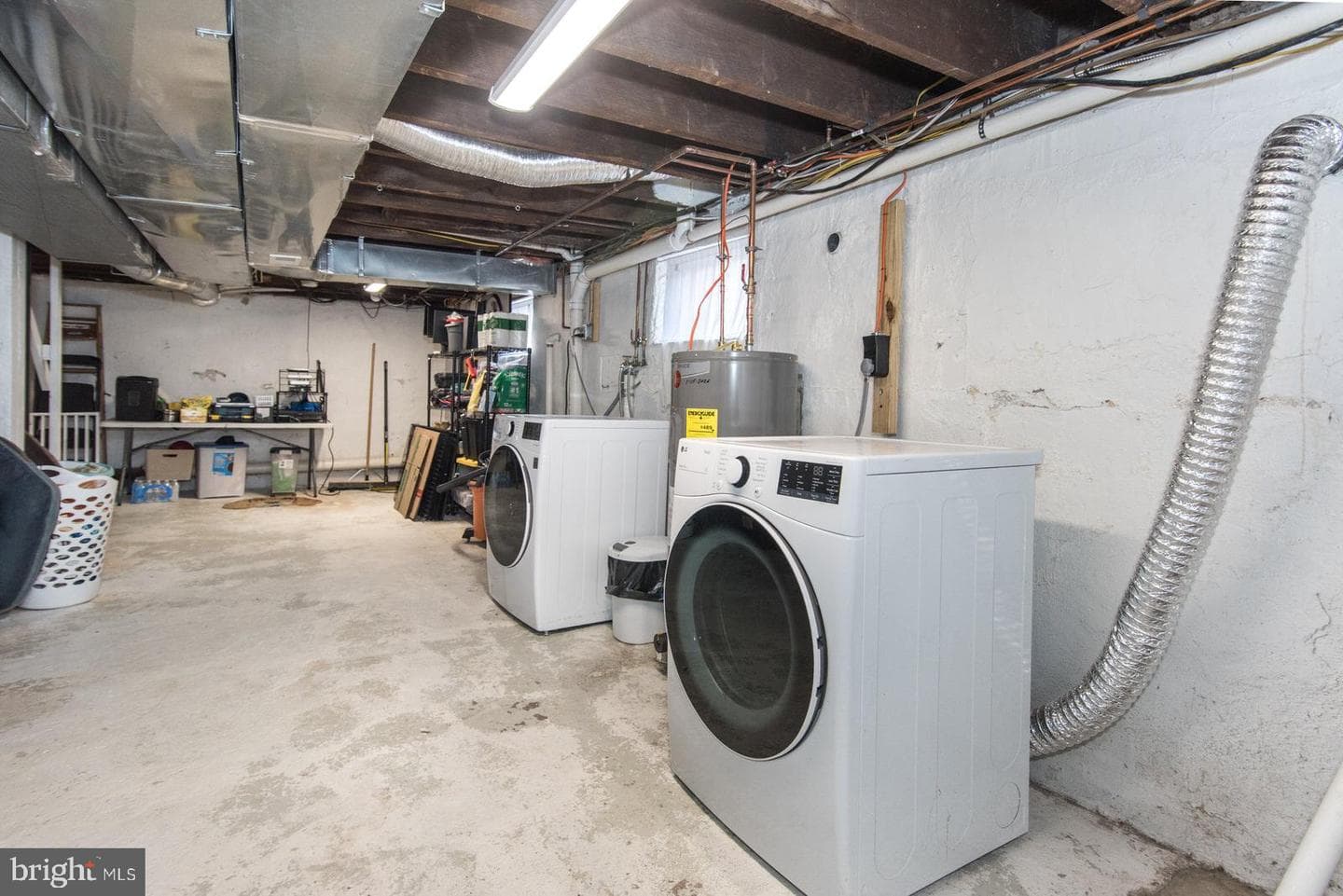 410 Avenue D photo 34