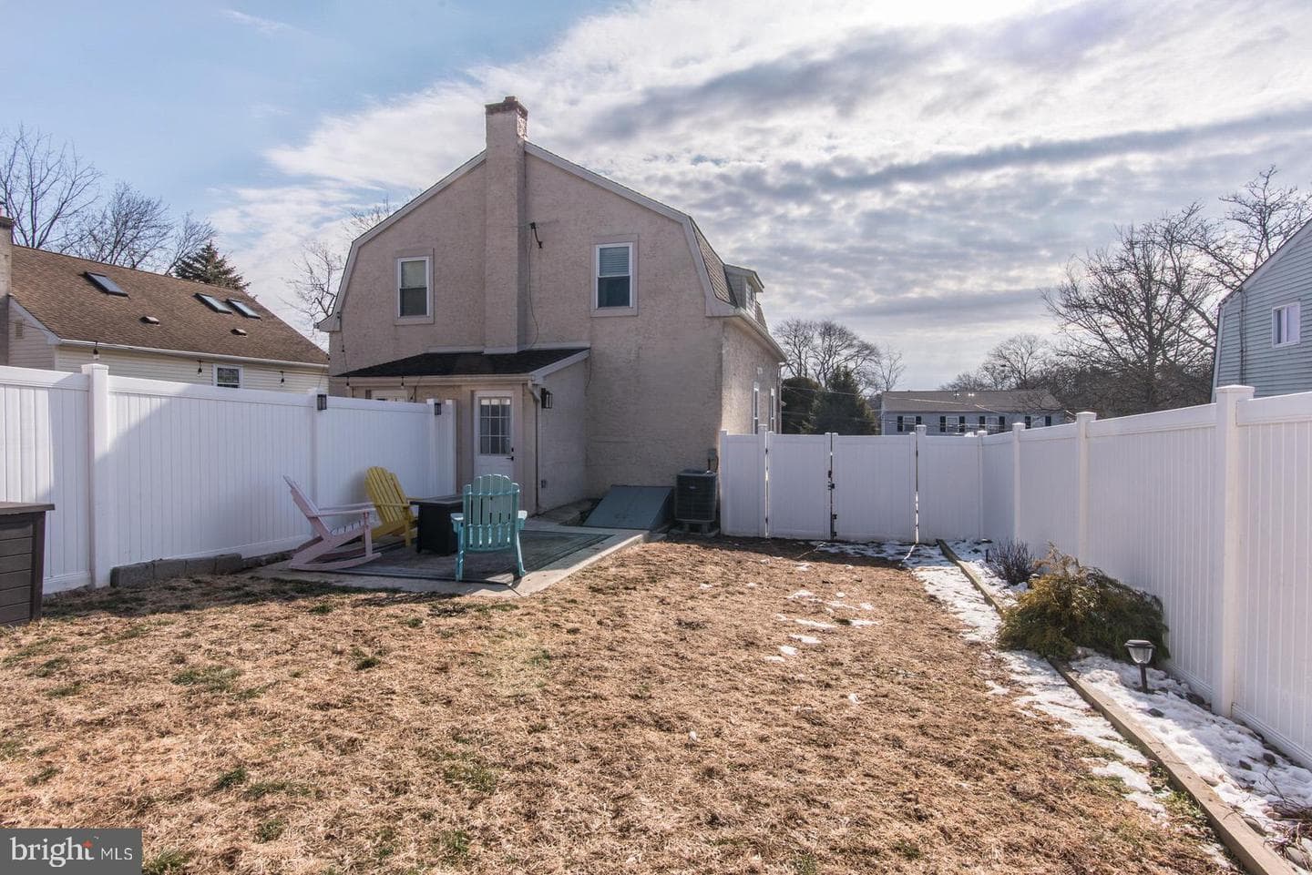 410 Avenue D photo 37