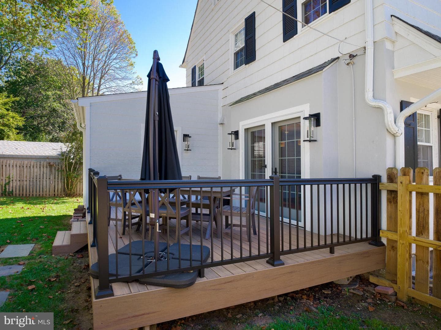 11 Shirley Road photo 37