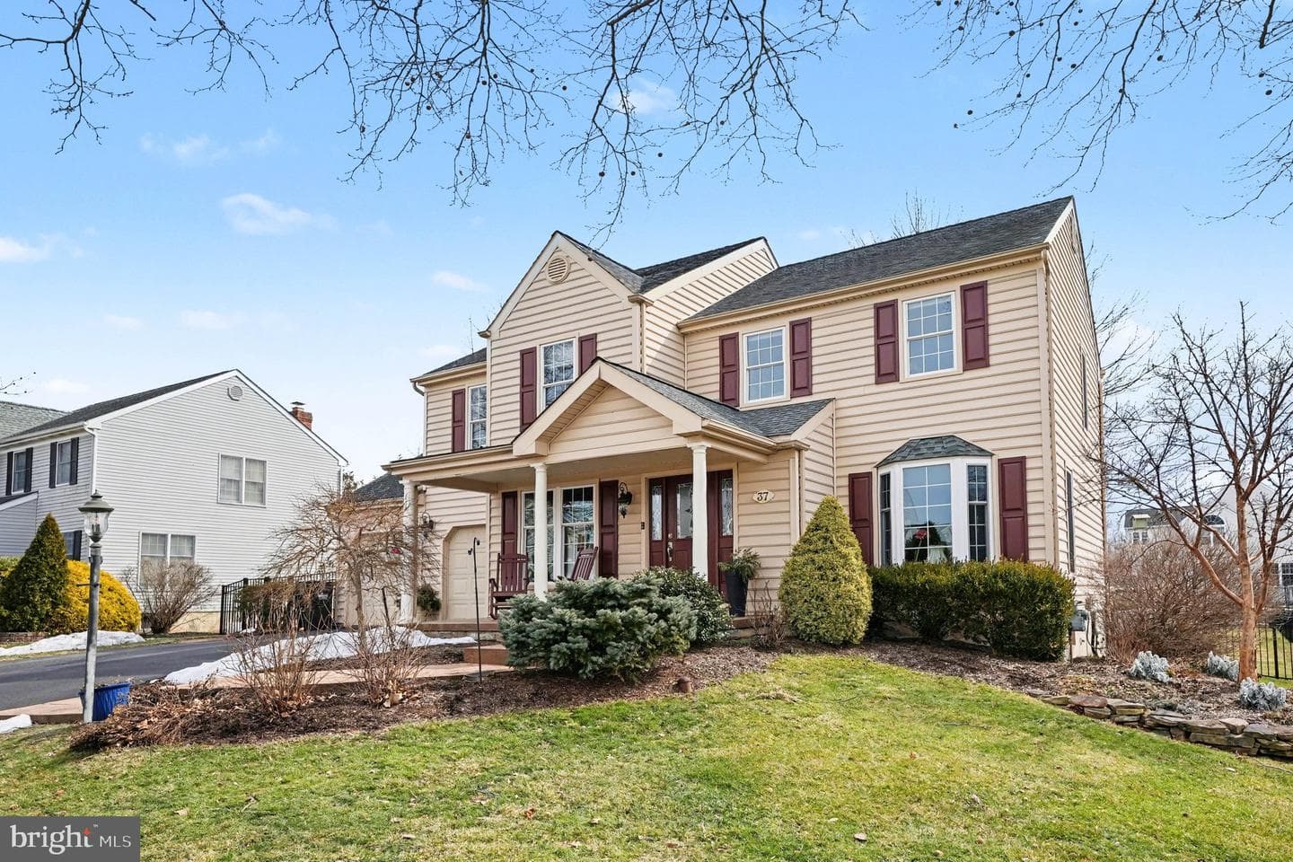 37 Saratoga Lane photo 4