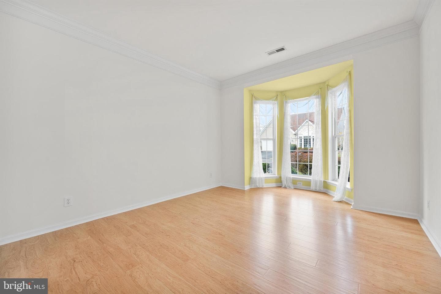 3855 Somerset Drive photo 3