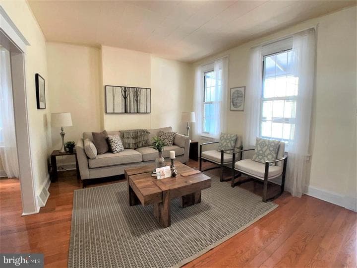 75 Harry Street photo 3