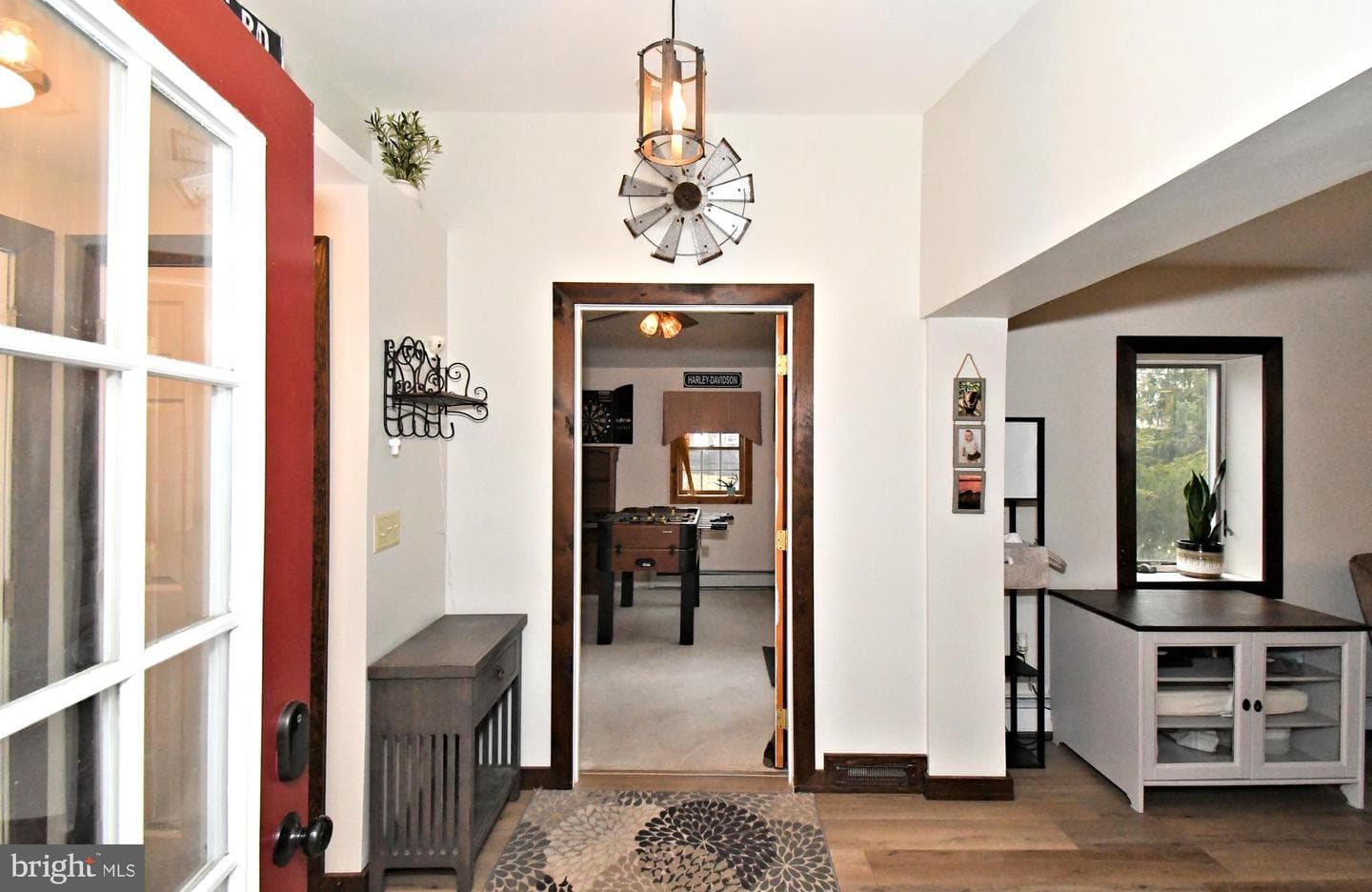 2620 Hillcrest Avenue photo 3