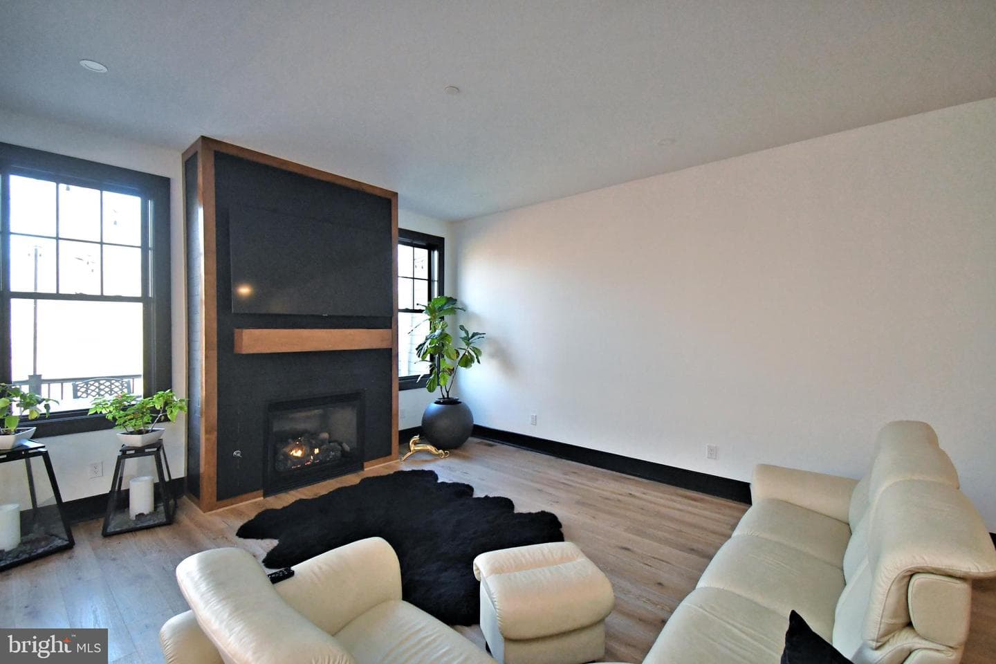 10 Richards Way photo 13