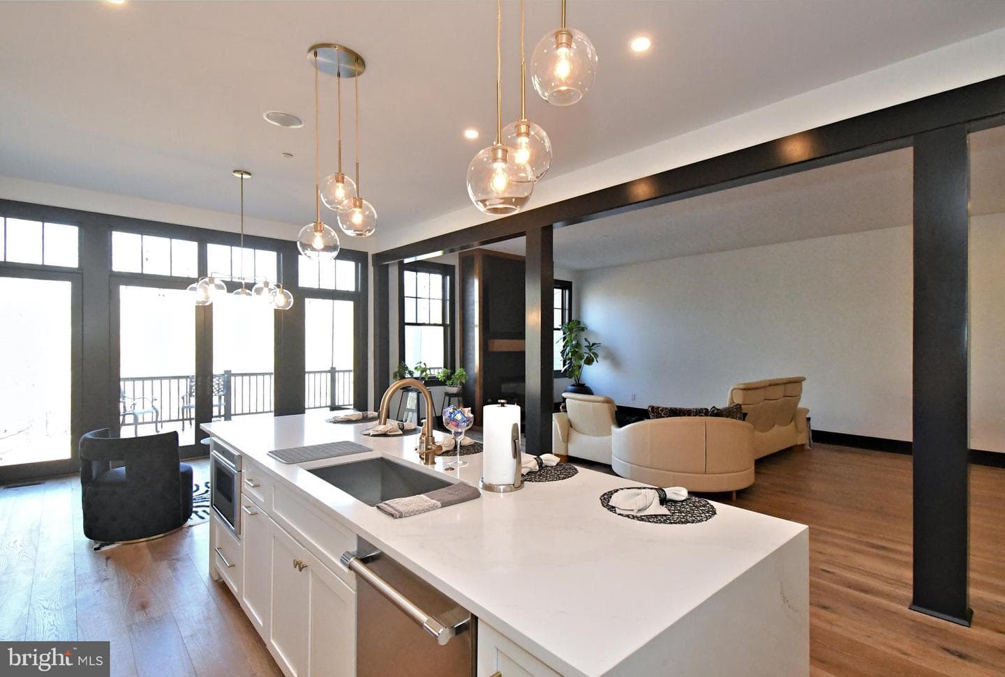 10 Richards Way photo 24