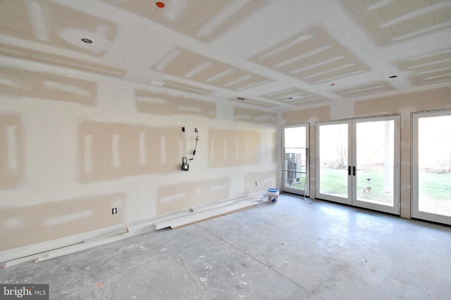 10 Richards Way photo 58
