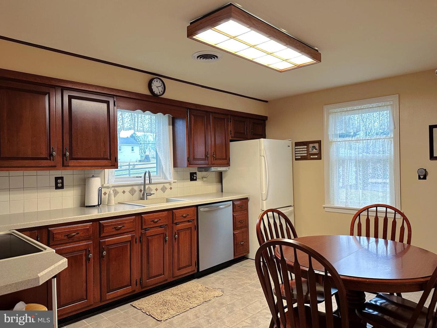 1062 Jefferson Street photo 15