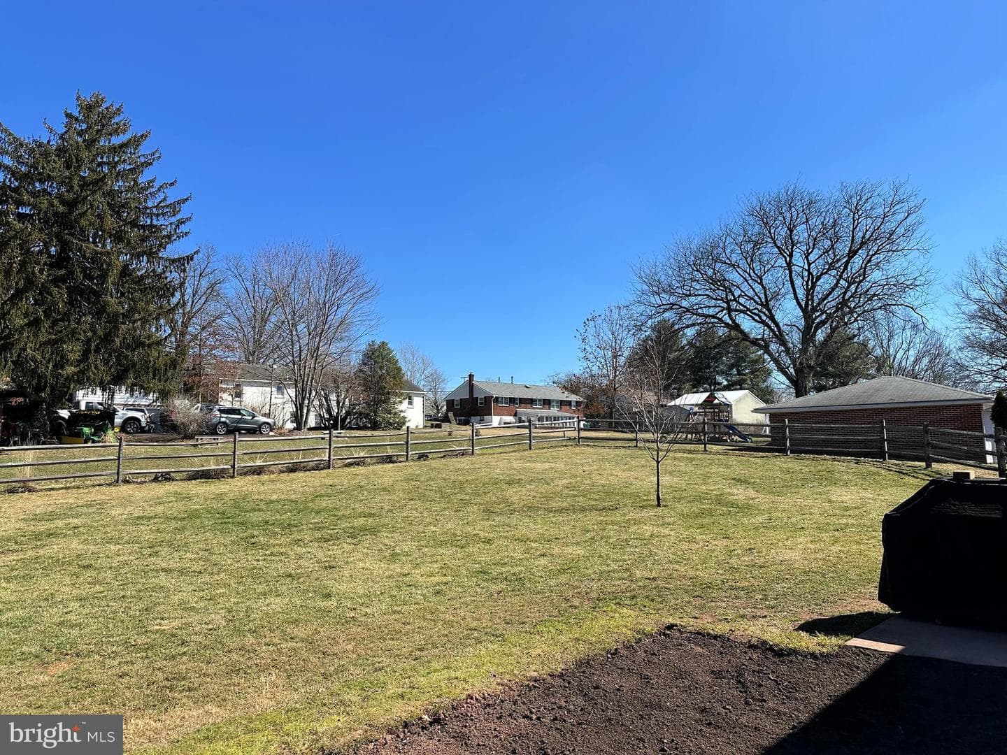 1062 Jefferson Street photo 8