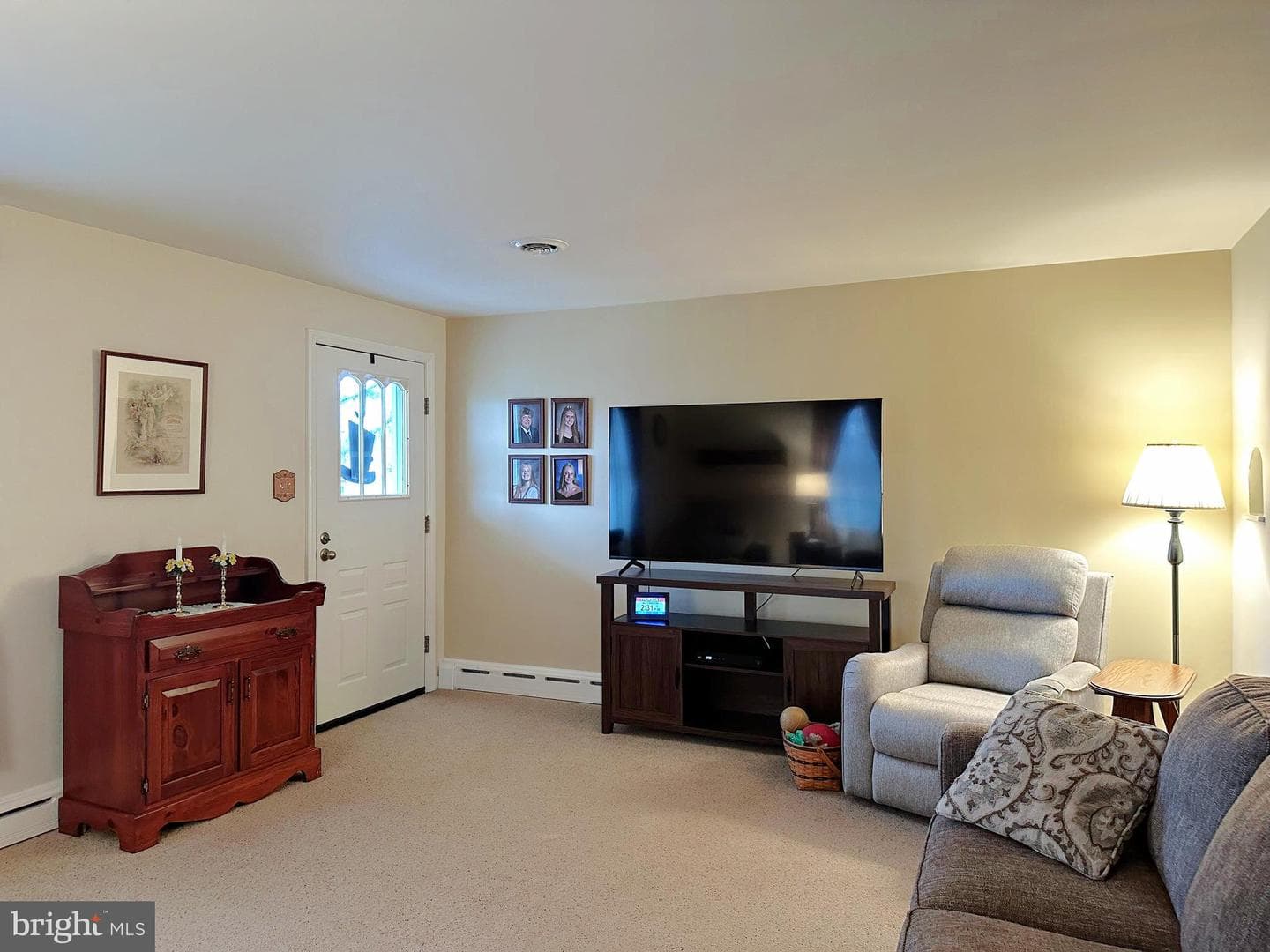 1062 Jefferson Street photo 9
