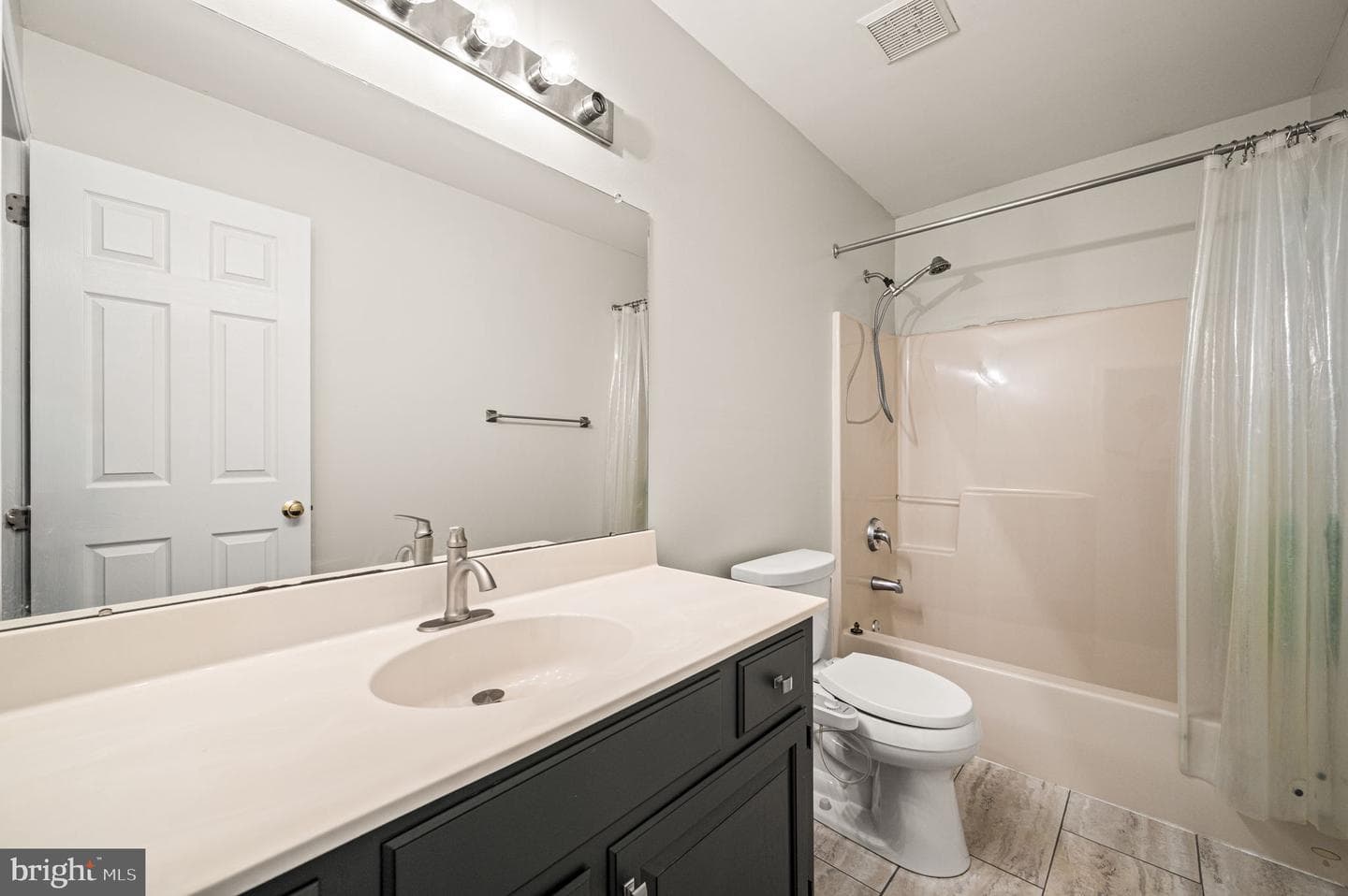 822 Karlyn Lane photo 20