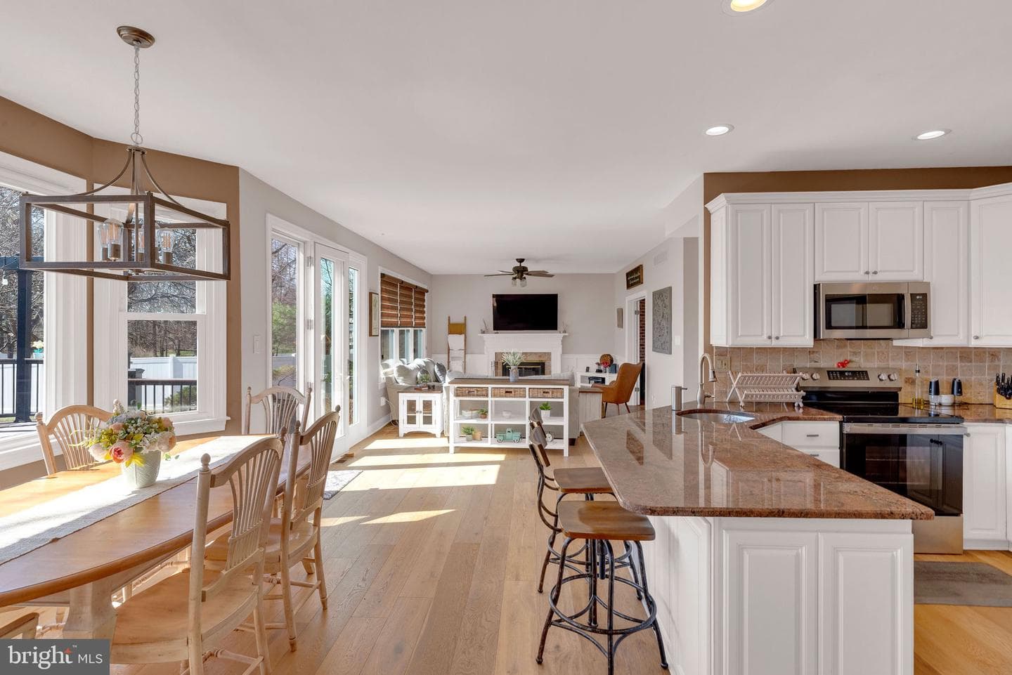 110 Mallard Drive W photo 14