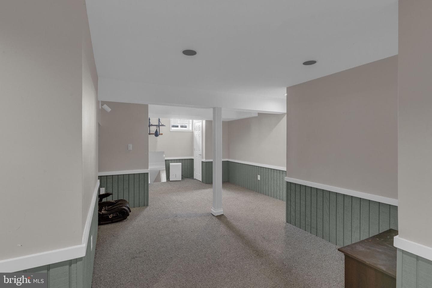 110 Mallard Drive W photo 39