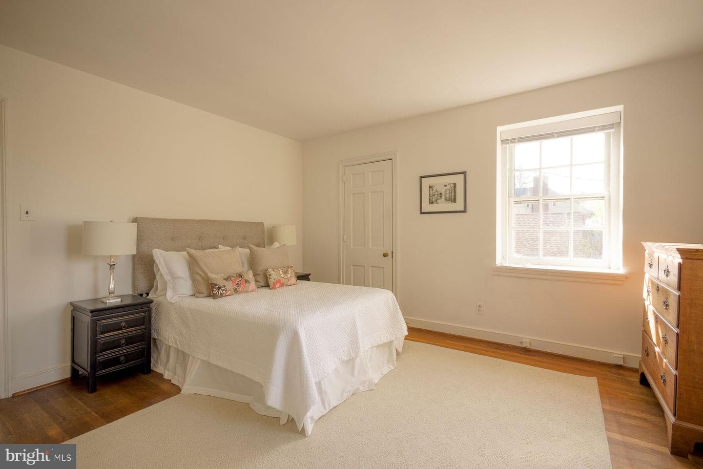 8221 Ardmore Avenue photo 25