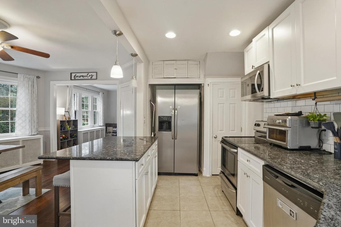 7927 Heather Road photo 19