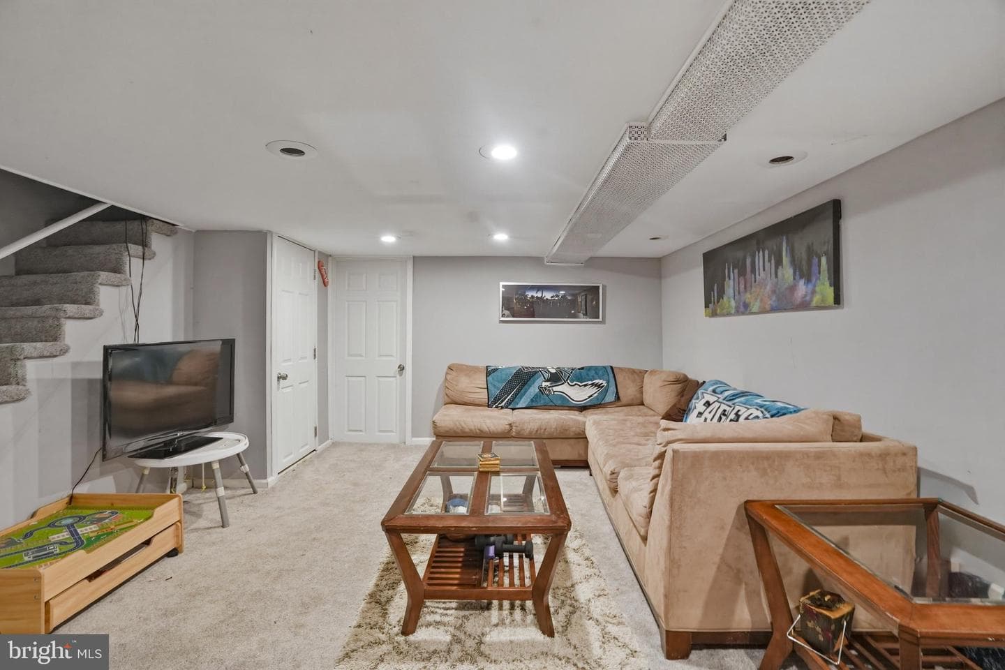7927 Heather Road photo 35