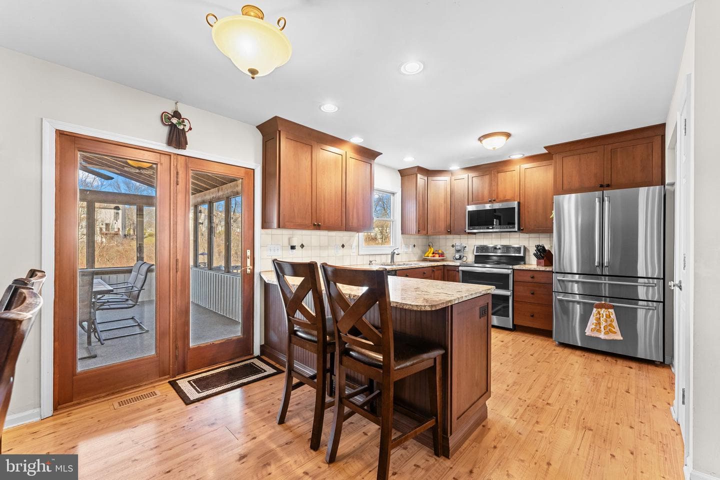 306 Sherwood Court N photo 16