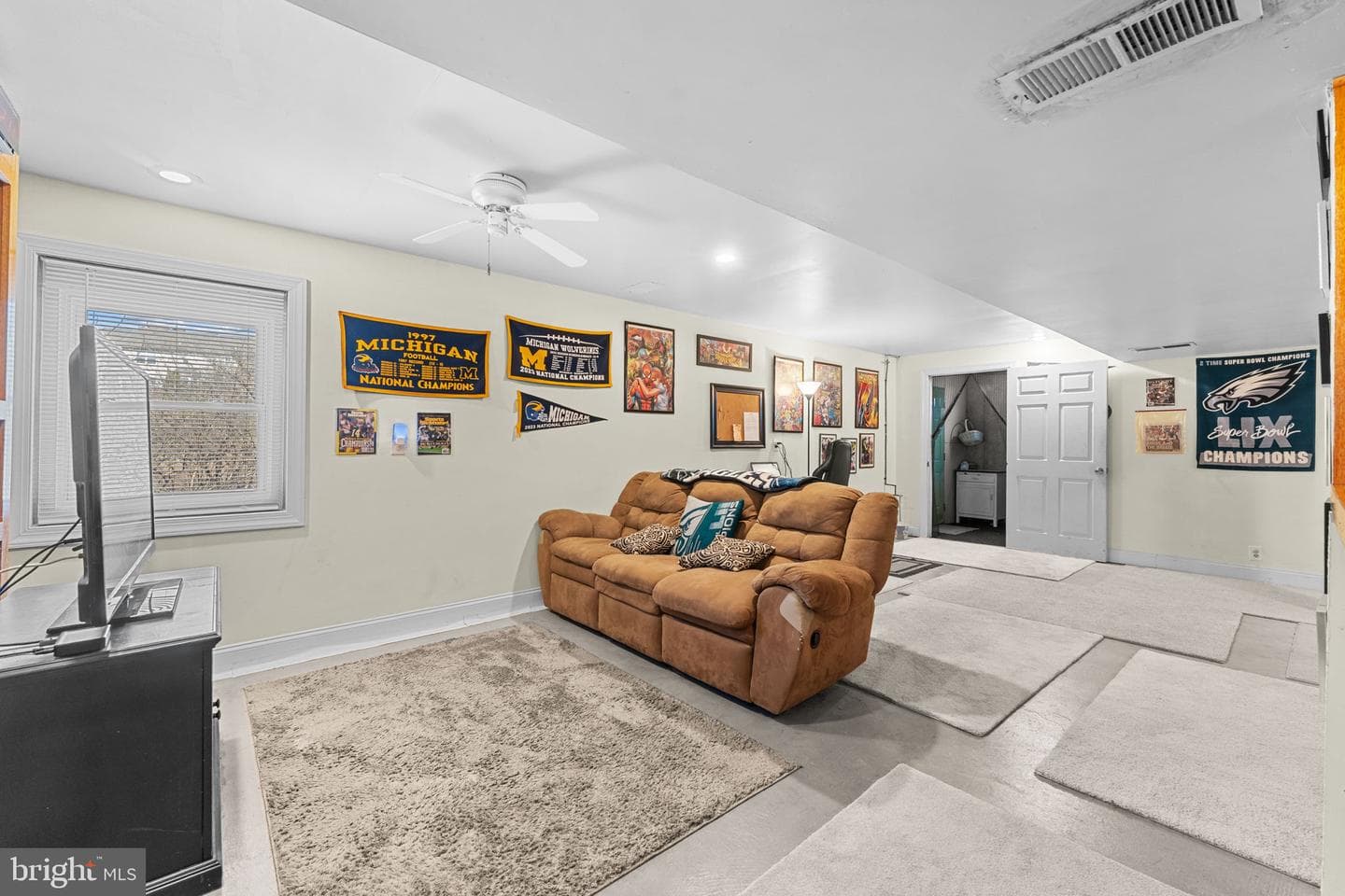306 Sherwood Court N photo 33