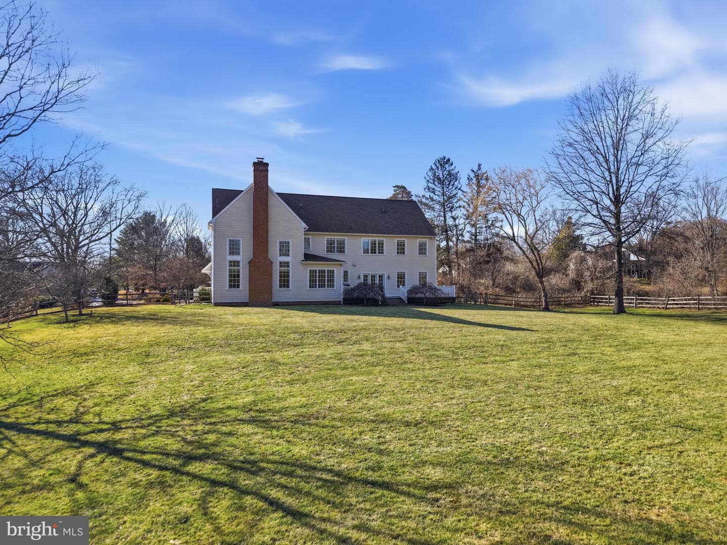 904 Plymouth Road photo 2
