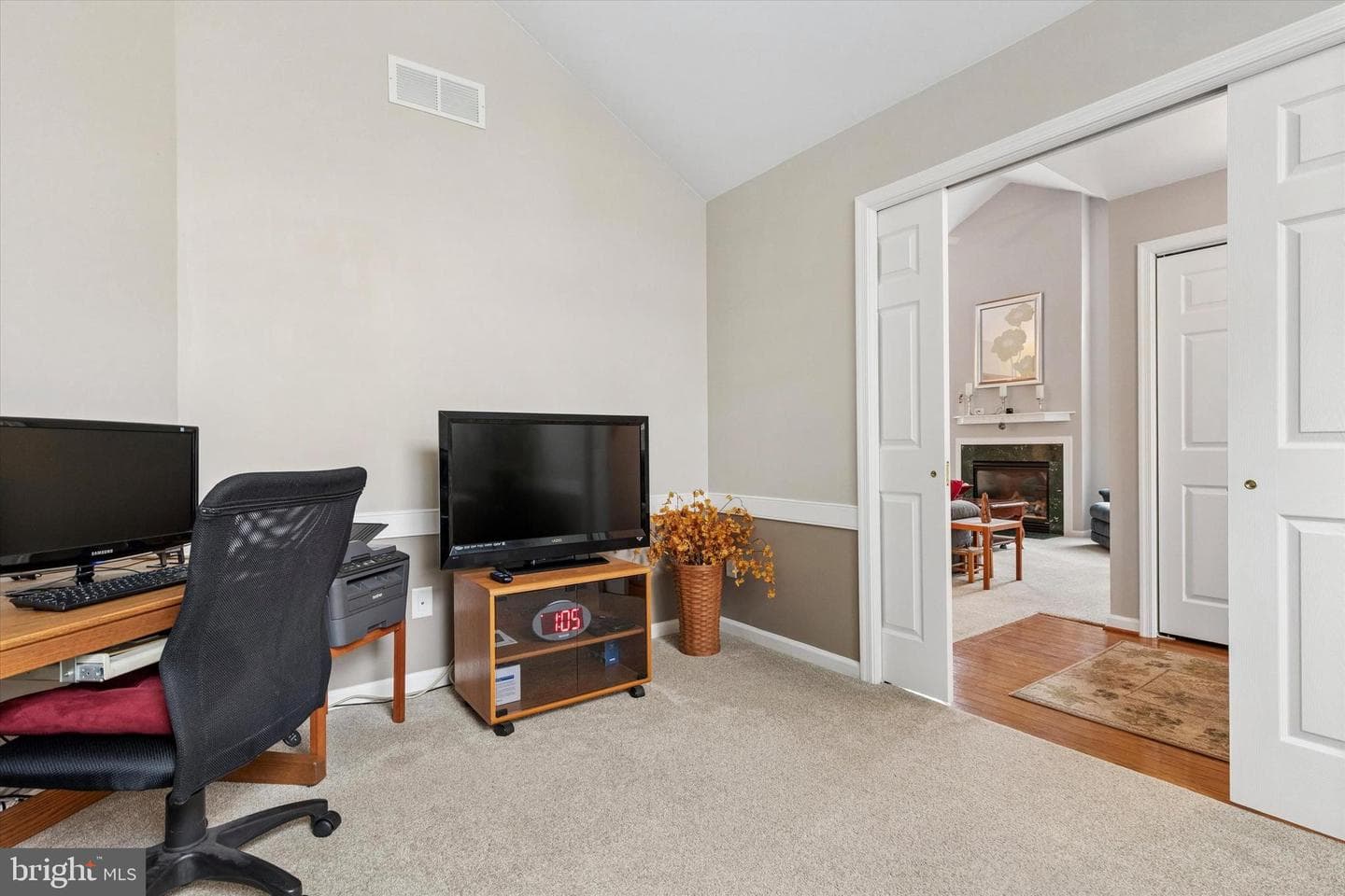 171 Maidenhead Court photo 6