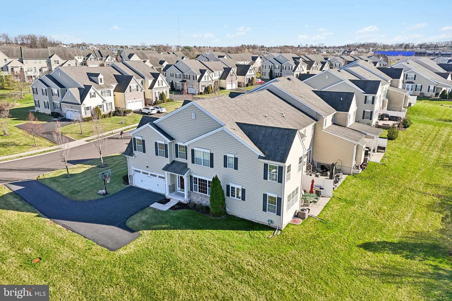1035 Thorndale Drive photo 42