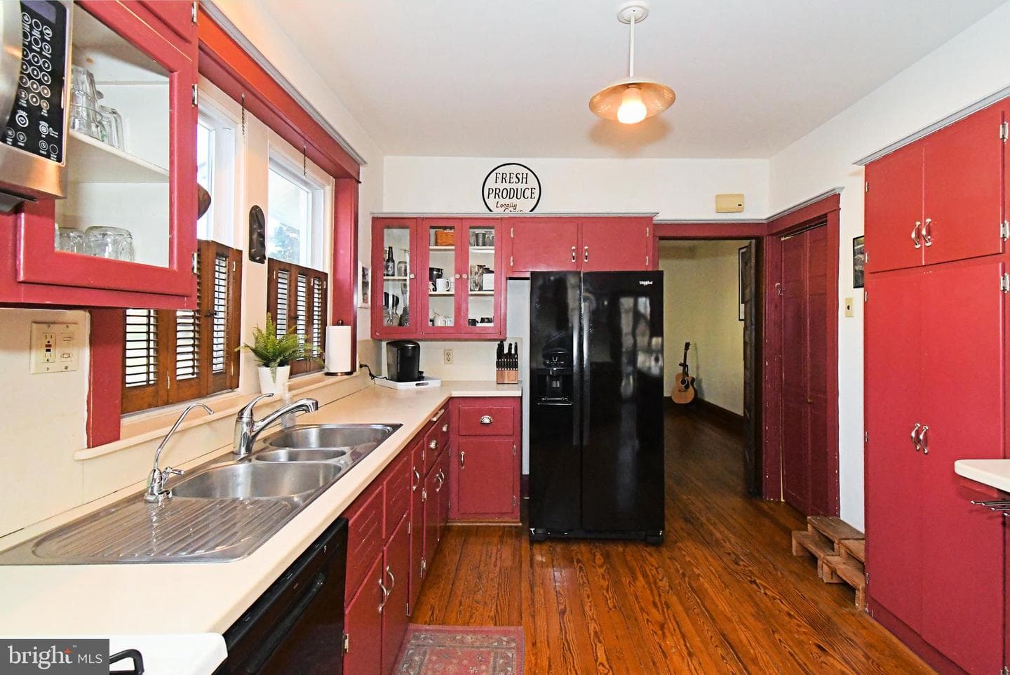 128 Oakdale Avenue photo 21