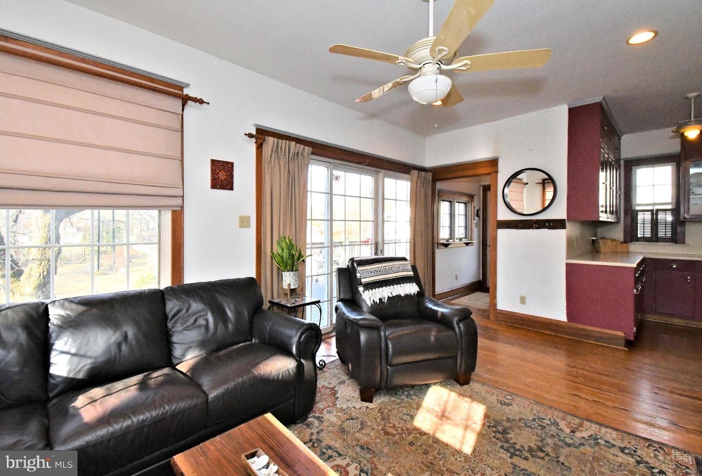 128 Oakdale Avenue photo 27