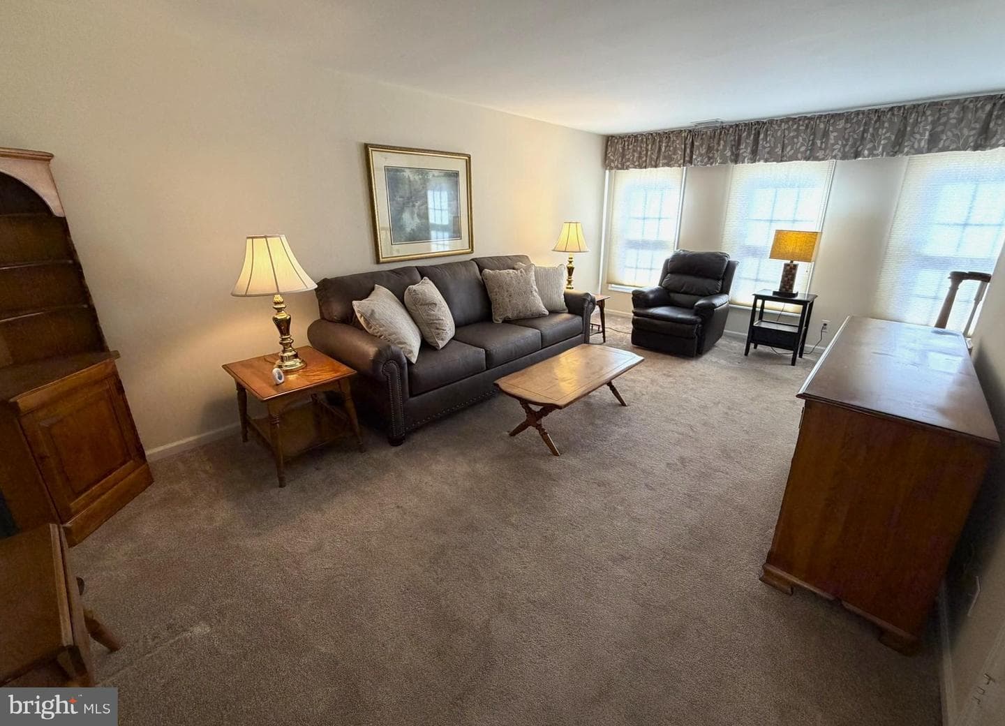 136 Albemarle Drive photo 5