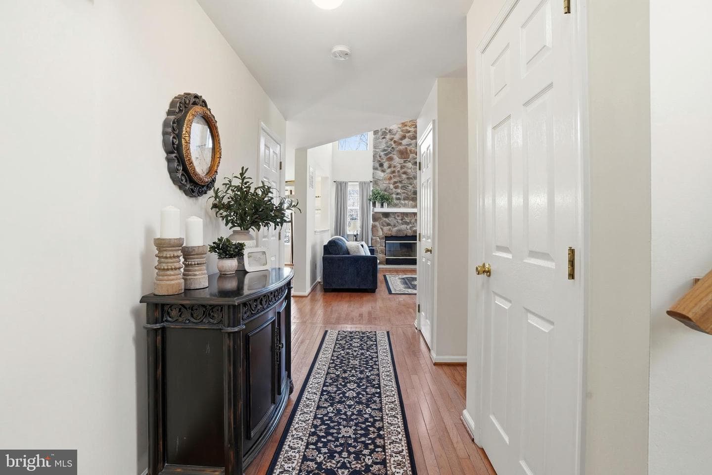 1109 Cornwallis Way photo 4
