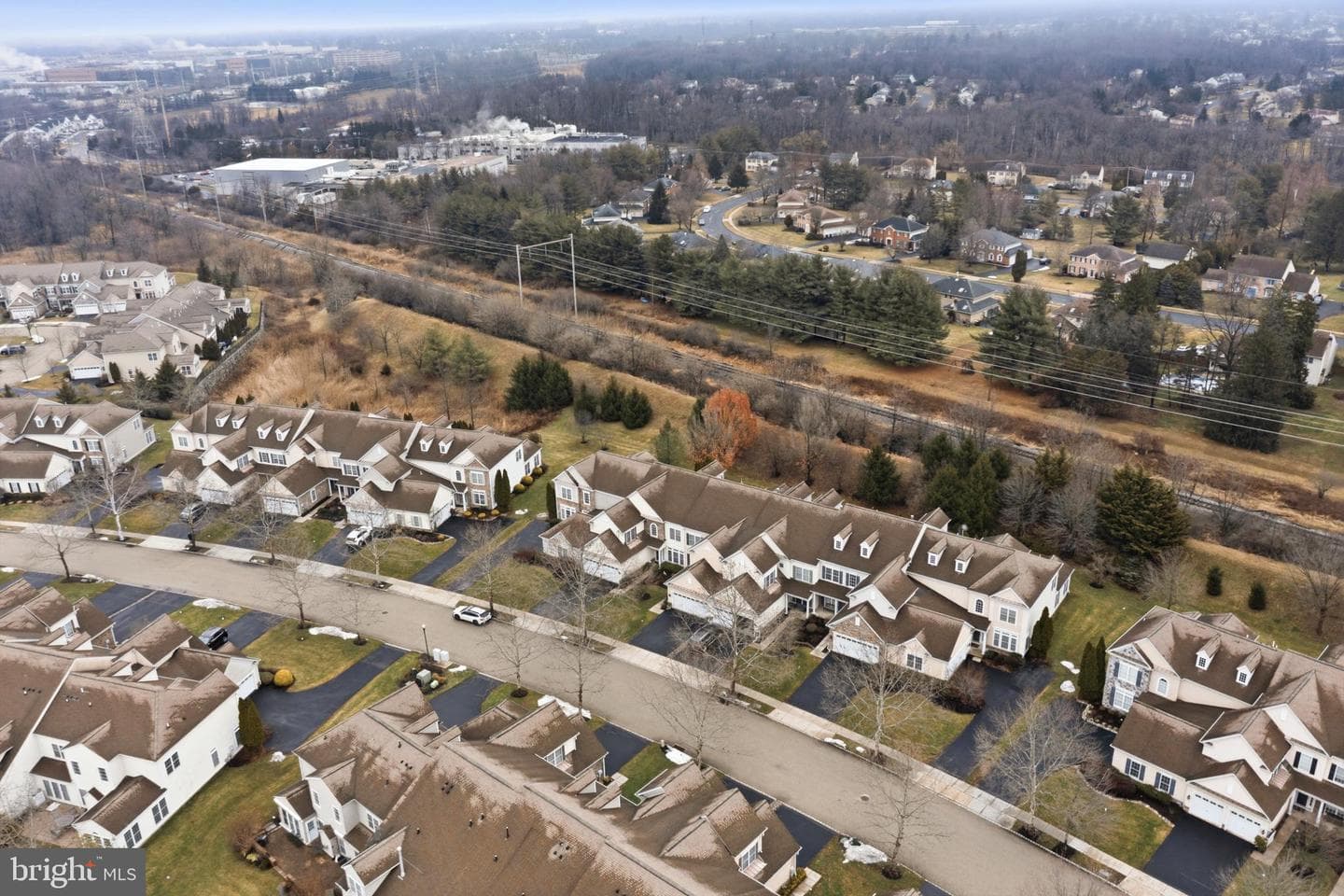 377 Primrose Drive photo 4