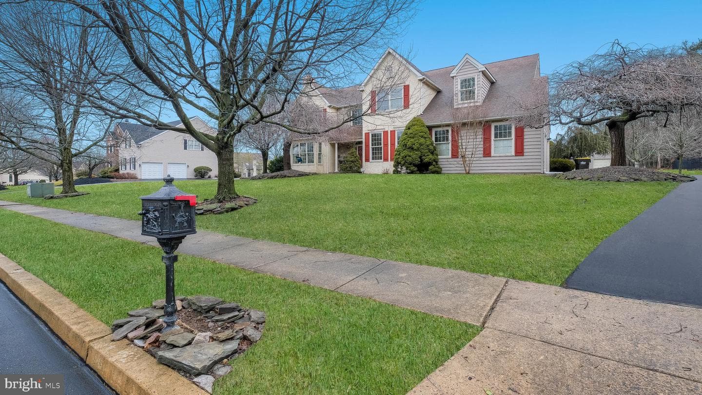 104 Conrad Lane photo 3